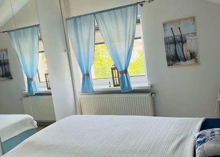 Skalskiego 7 * Darłowo